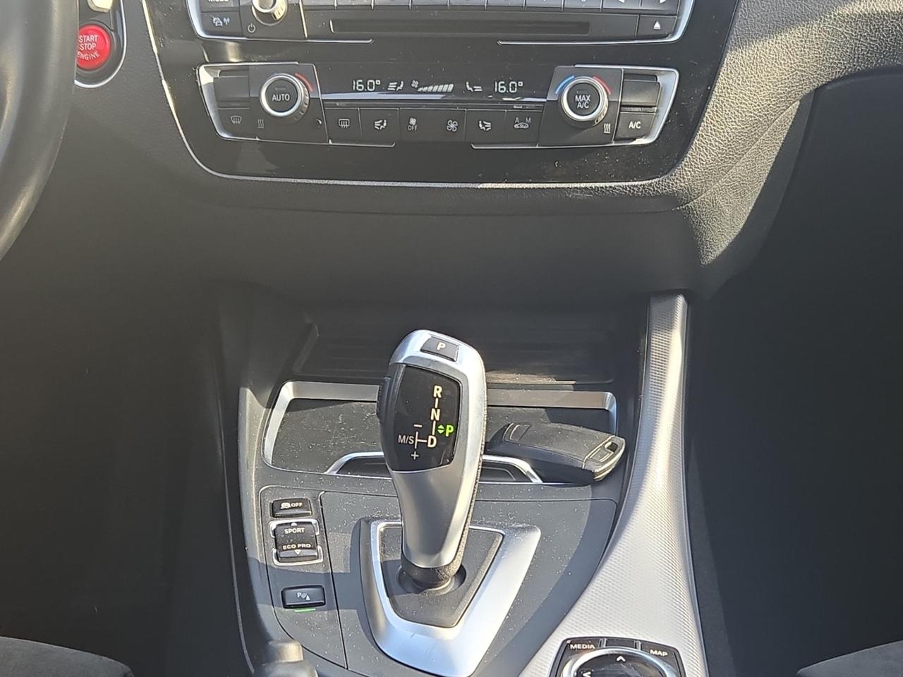 Bmw 118 - d Business 5p auto