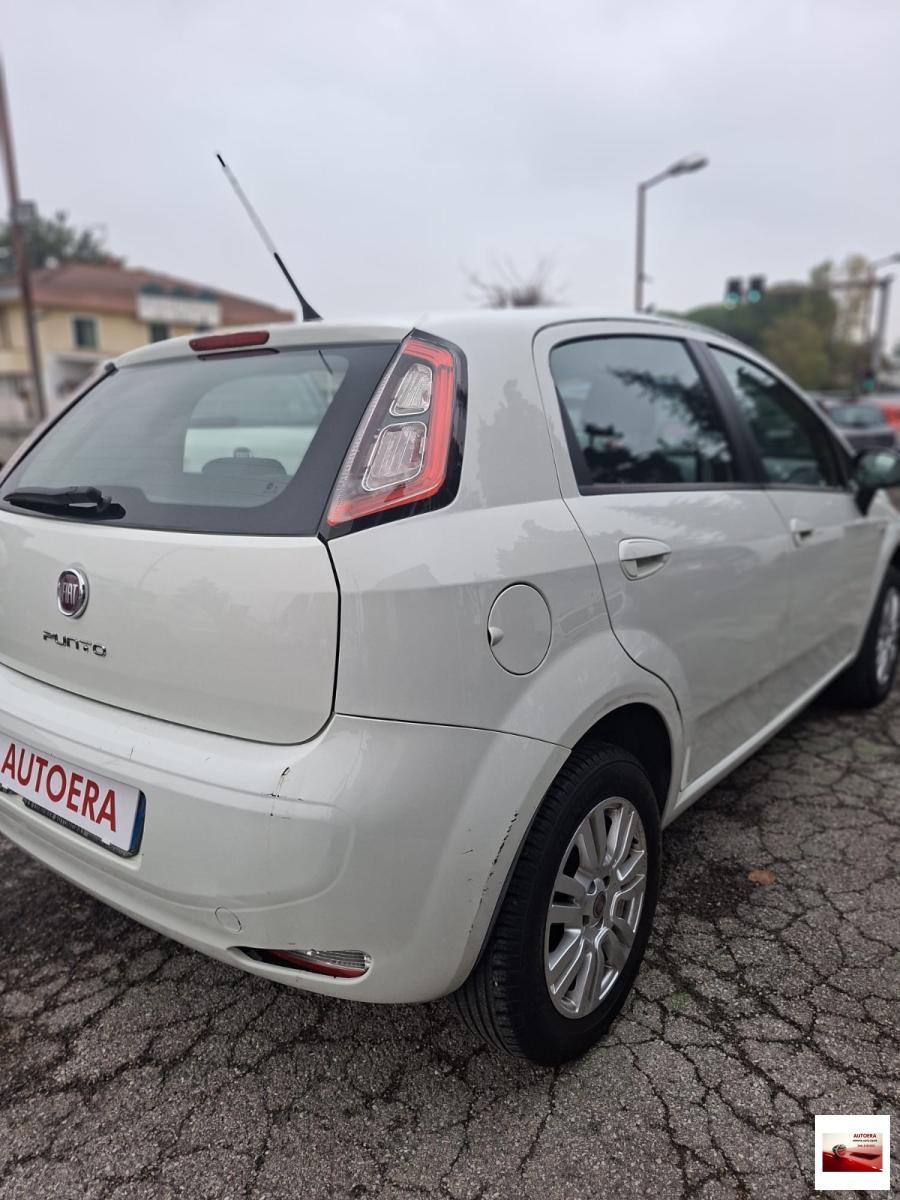 FIAT - Punto - 1.4 8V 5p. Natural Power Easy