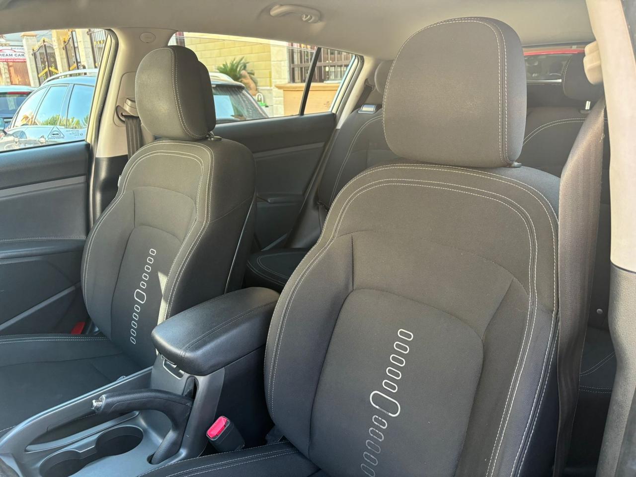Kia Sportage 1.7 CRDI VGT 2WD Plus