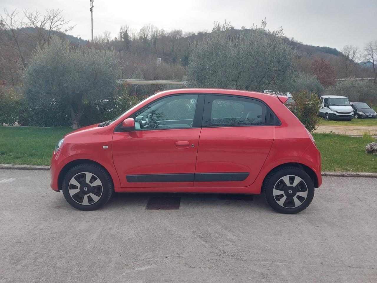 Renault Twingo SCe Experience 69CV -IN ARRIVO-