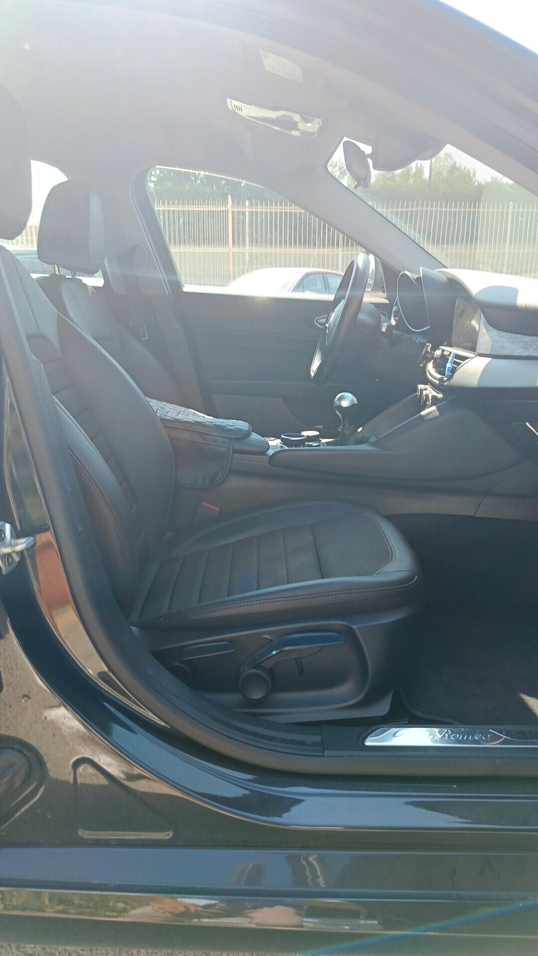 Alfa Romeo Giulia 2.2 Turbodiesel 160CV Business