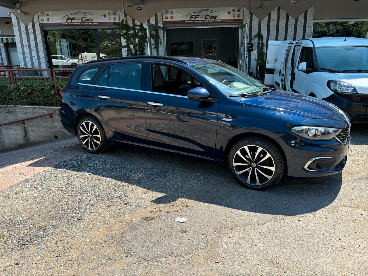 Fiat Tipo 1.6 Mjt S&S SW Lounge