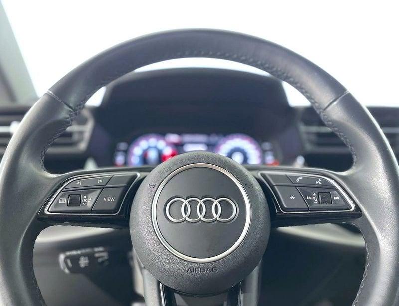 Audi A3 Sportback 30 g-tron S tronic Business