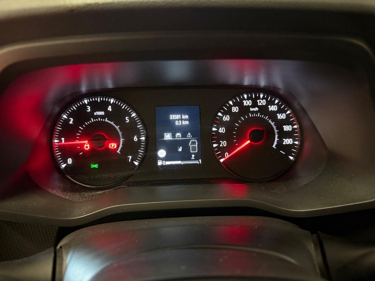 Renault Trafic passenger 9 Posti