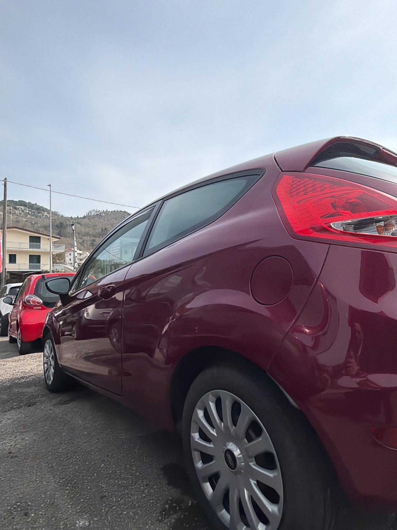 Ford Fiesta 1.2 82CV 3 porte Titanium