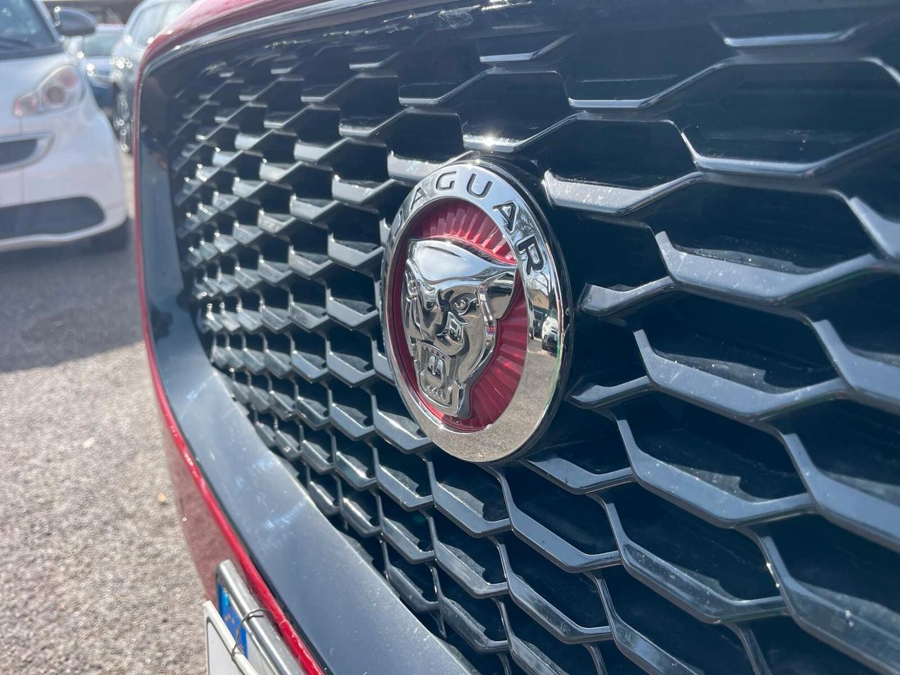 Jaguar E-Pace 2.0D 150 CV AWD aut. R-Dynamic HSE