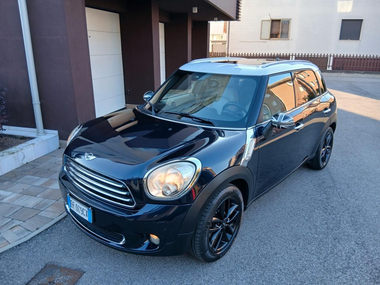 Mini Cooper D Countryman 1.6 full optional in pronta consegna