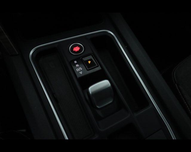 SEAT Leon Sportstourer 1.5 eTSI 150 CV DSG Xcellence