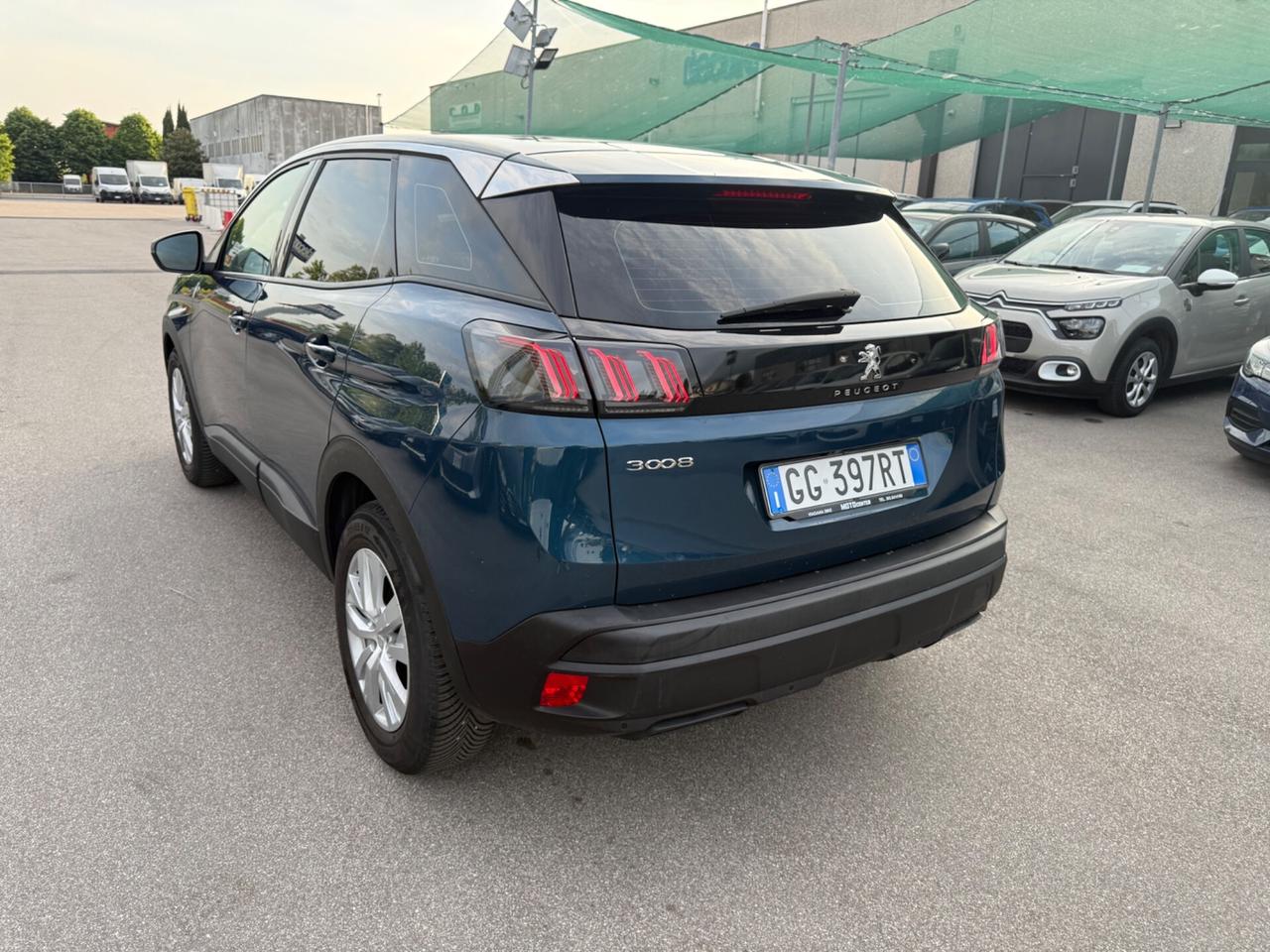 Peugeot 3008 BlueHDi 130 S&S EAT8 Active Business