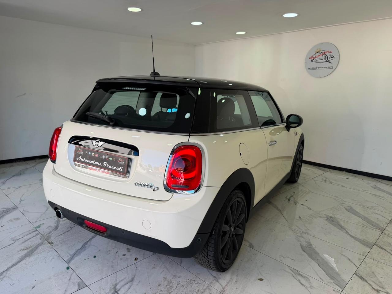 Mini 1.5 Cooper D Hype-Automatica-2017