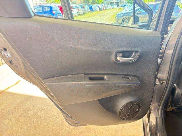 TOYOTA Yaris 1.5 Hybrid 5 porte Lounge AUTOMATICA OK NEOPATENTA