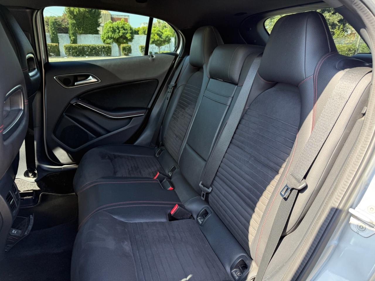 MERCEDES GLA 200d 2017 Premium Exclusive AMG