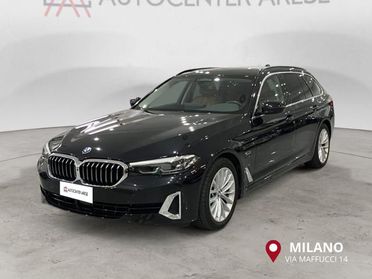BMW 530 e xDrive Touring Luxury