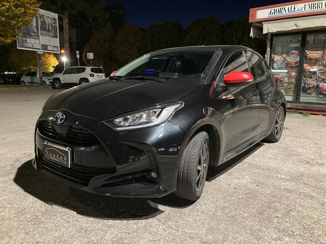 Toyota Yaris 1.5 HEV Active #7354