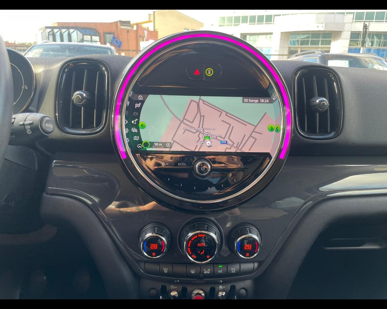 MINI Mini Countrym.(F60) - Mini 1.5 Cooper Business Countryman