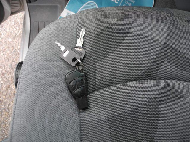 MERCEDES-BENZ VIANO 3.0 V6 MarcoPolo WestFalia-6p.-GANCIO TRAINO