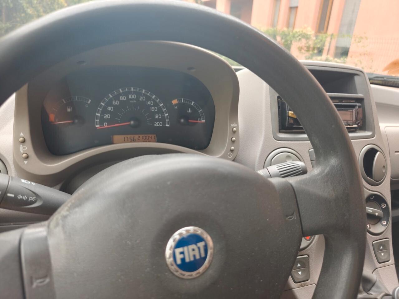 Fiat Panda 1.1 benzina neopatentati