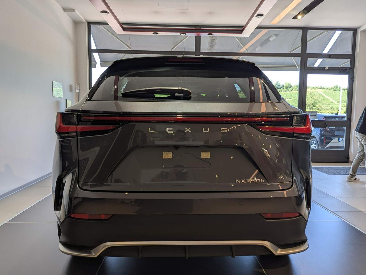 Lexus NX 350h 2.5 F-Sport 4wd e-cvt
