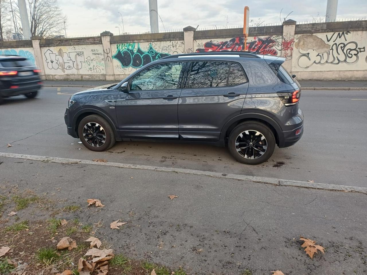 Volkswagen T-Cross 1.0 TSI 110 AUTOMATICA RSLINE