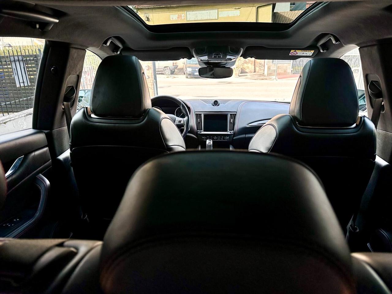 Maserati Levante V6 3.0 Diesel Gransport 250 CV