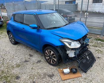 Suzuki Swift 1.2 Hybrid AllGrip sinistrata airbag ok