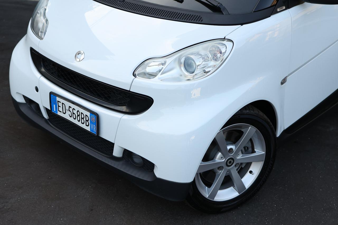 Smart ForTwo 1000 62 kW coupé pulse