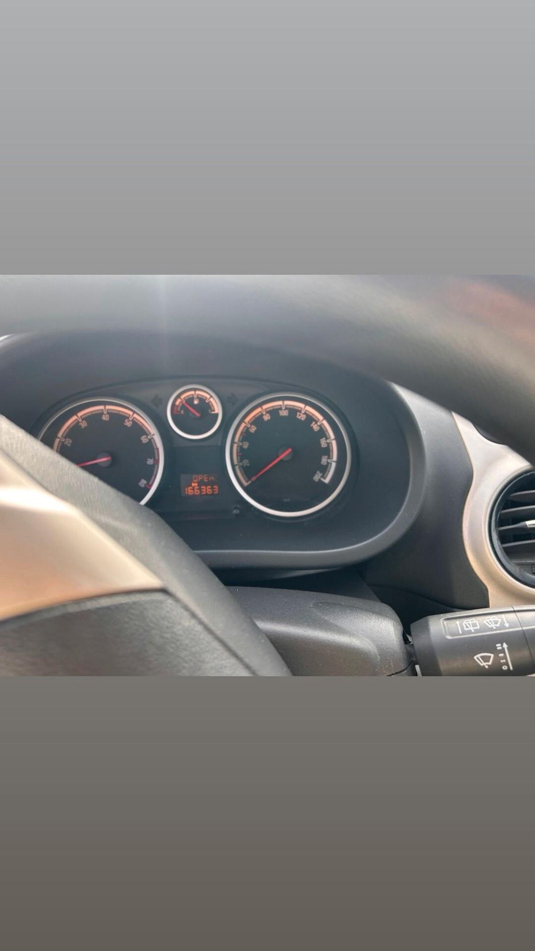 Opel Corsa 1.0 12V 3 porte Enjoy