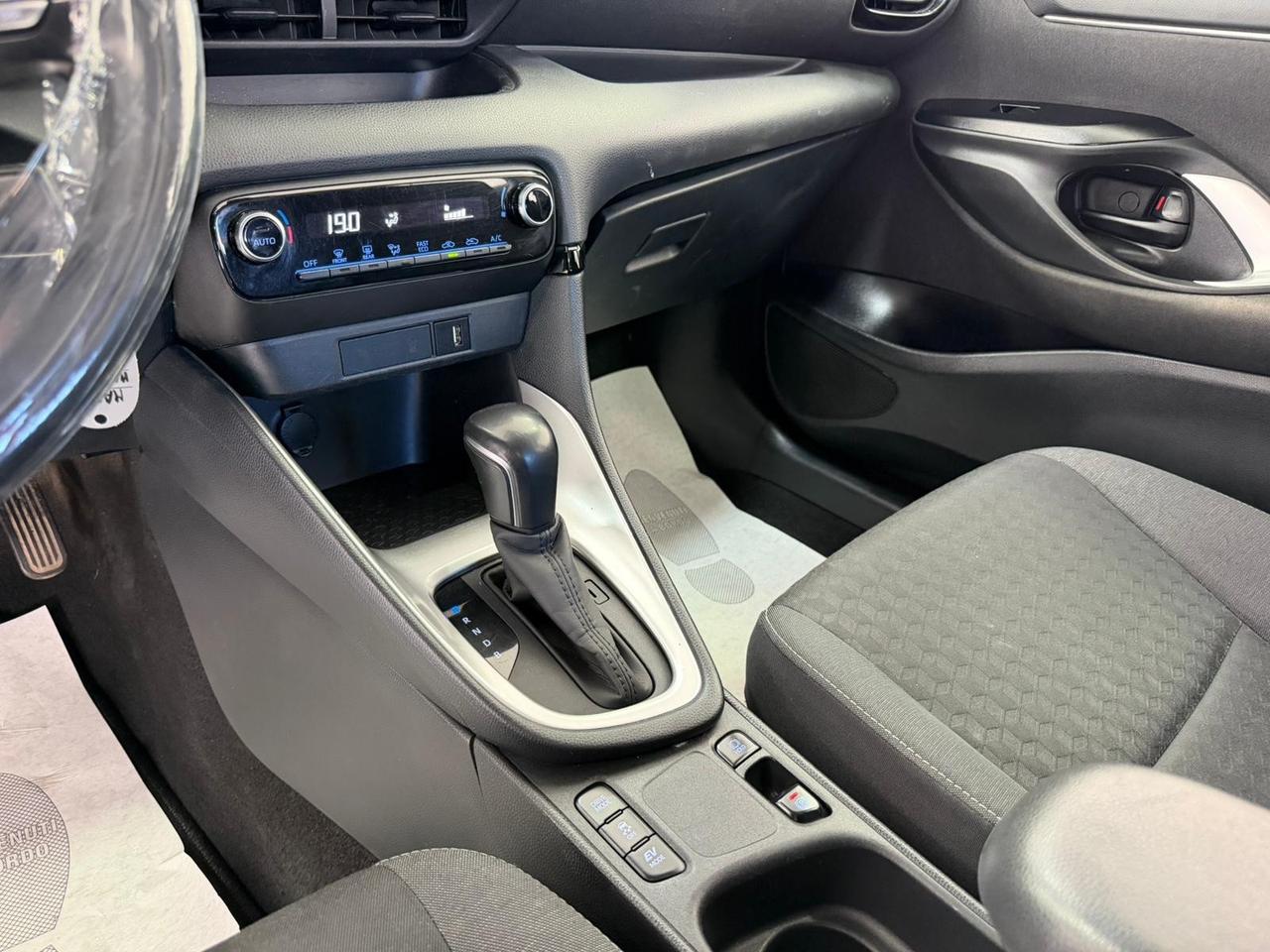 Mazda 2 1.5 vvt full hybrid electric Pure e-cvt-2022