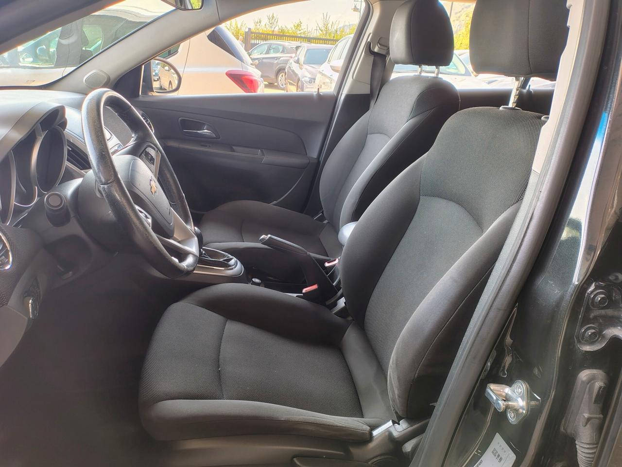 Chevrolet Cruze 1.7 Diesel Station Wagon LTZ