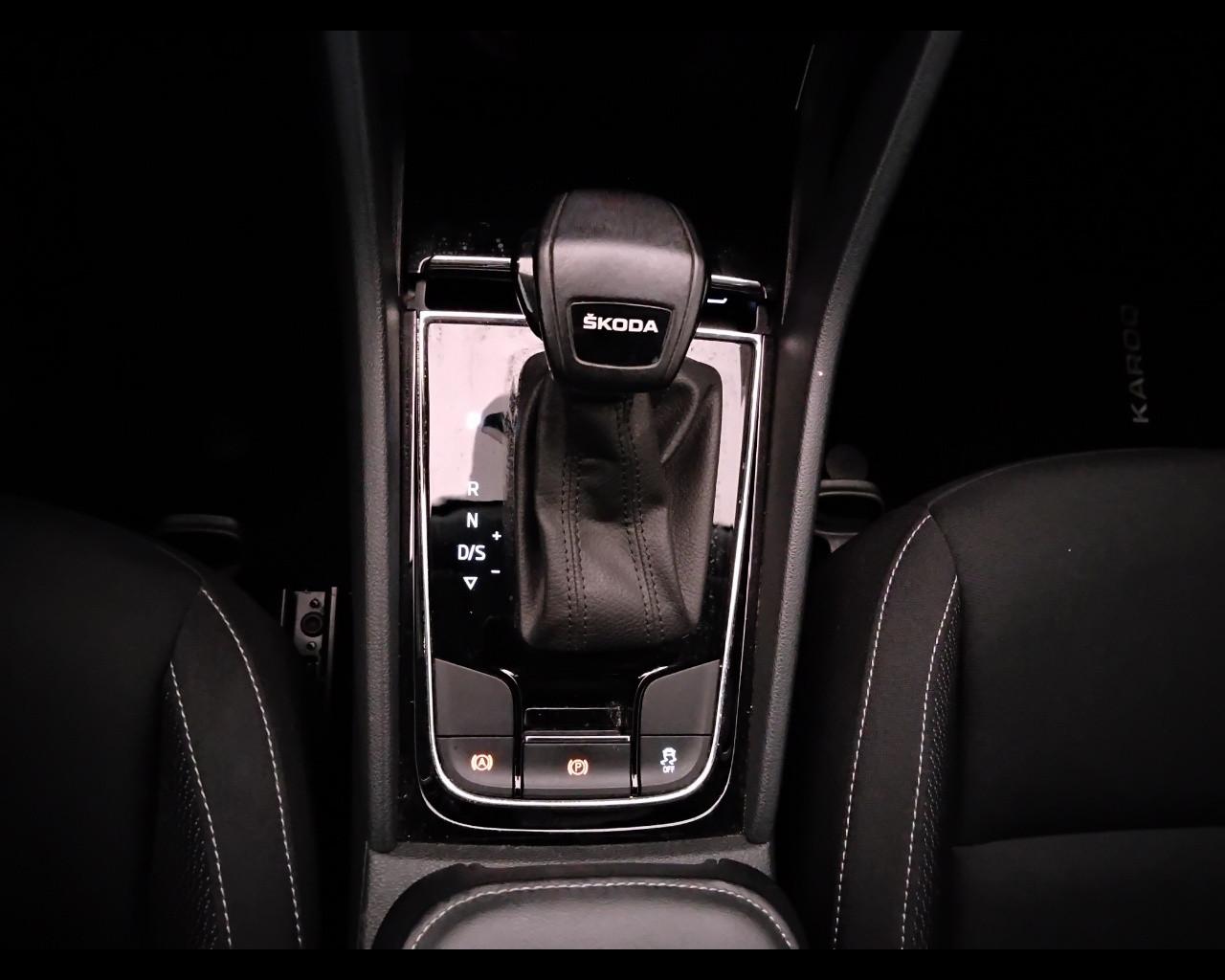 SKODA Karoq 2022 - Karoq 2.0 tdi evo Executive 115cv dsg