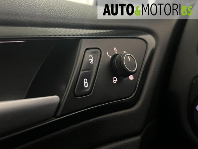 VOLKSWAGEN Golf Business 1.4 TGI 5p. Highline BlueMotion