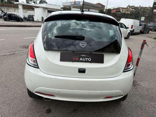 Lancia Ypsilon HYBRID 1.0 70 CV S&S PLATINO/NEOPATENT/PROMO FIN