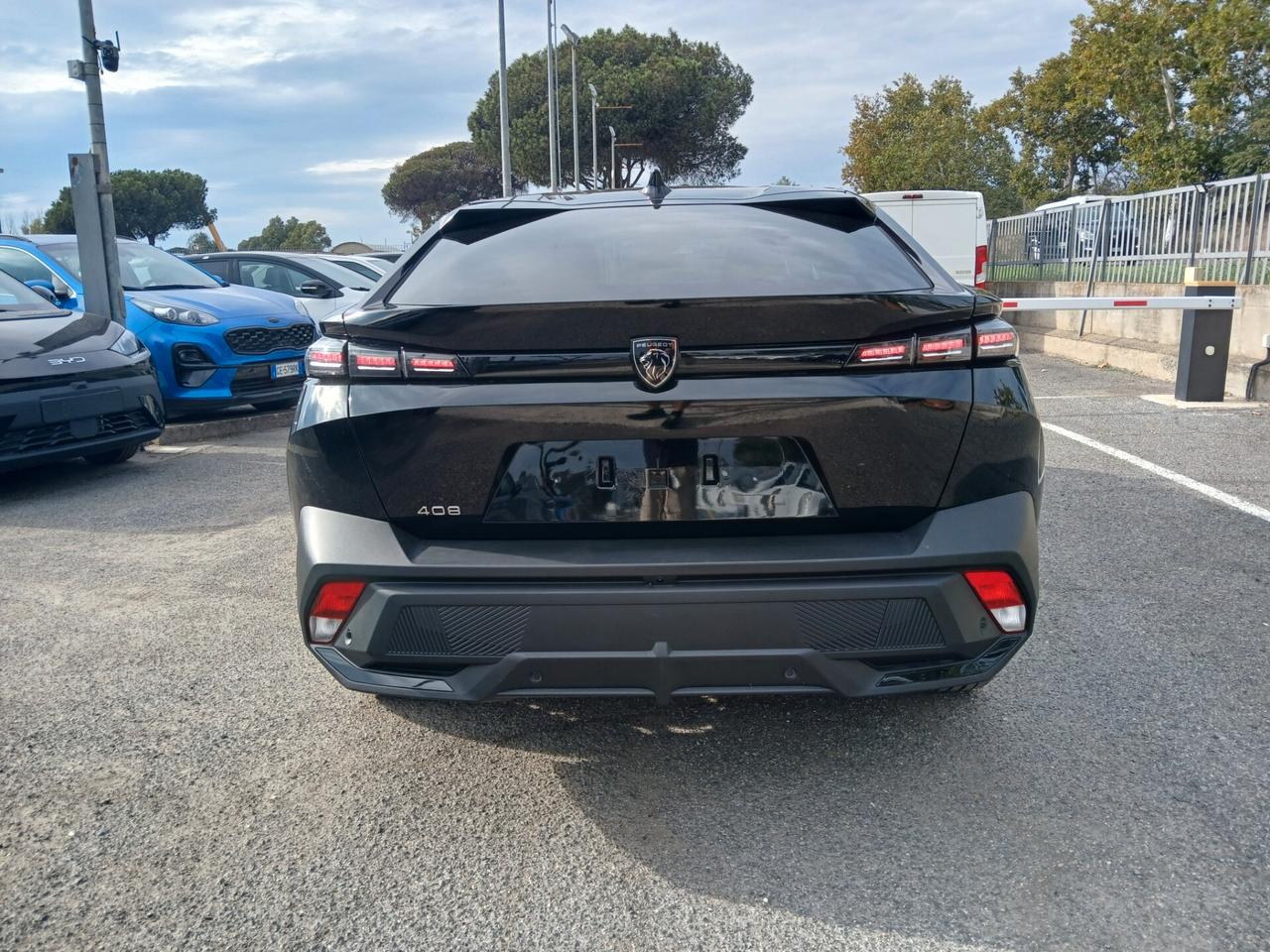 Peugeot 408 Hybrid 145 e-DCS6 Allure