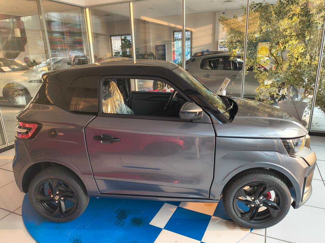 LIGIER JS50 DCI Elite Confort con servosterzo e clima