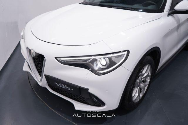 ALFA ROMEO Stelvio 2.2 Turbodiesel 180cv AT8 RWD Super