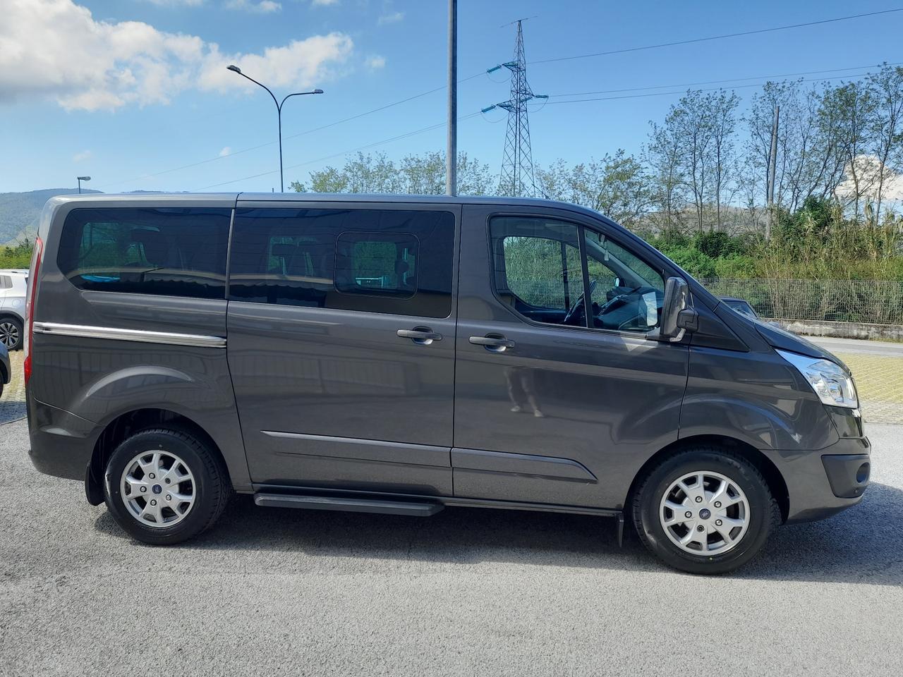 Ford Tourneo Connect Tourneo Connect7 1.6 TDCi 115 CV Titanium