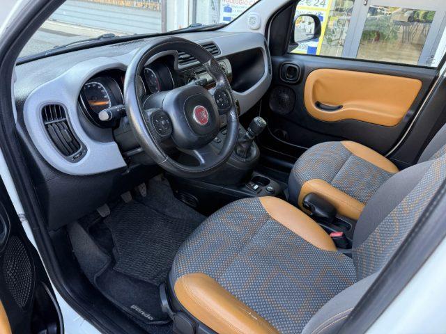 FIAT Panda 0.9 TwinAir Turbo S&S 4x4 LOUNGE bluetooth etc