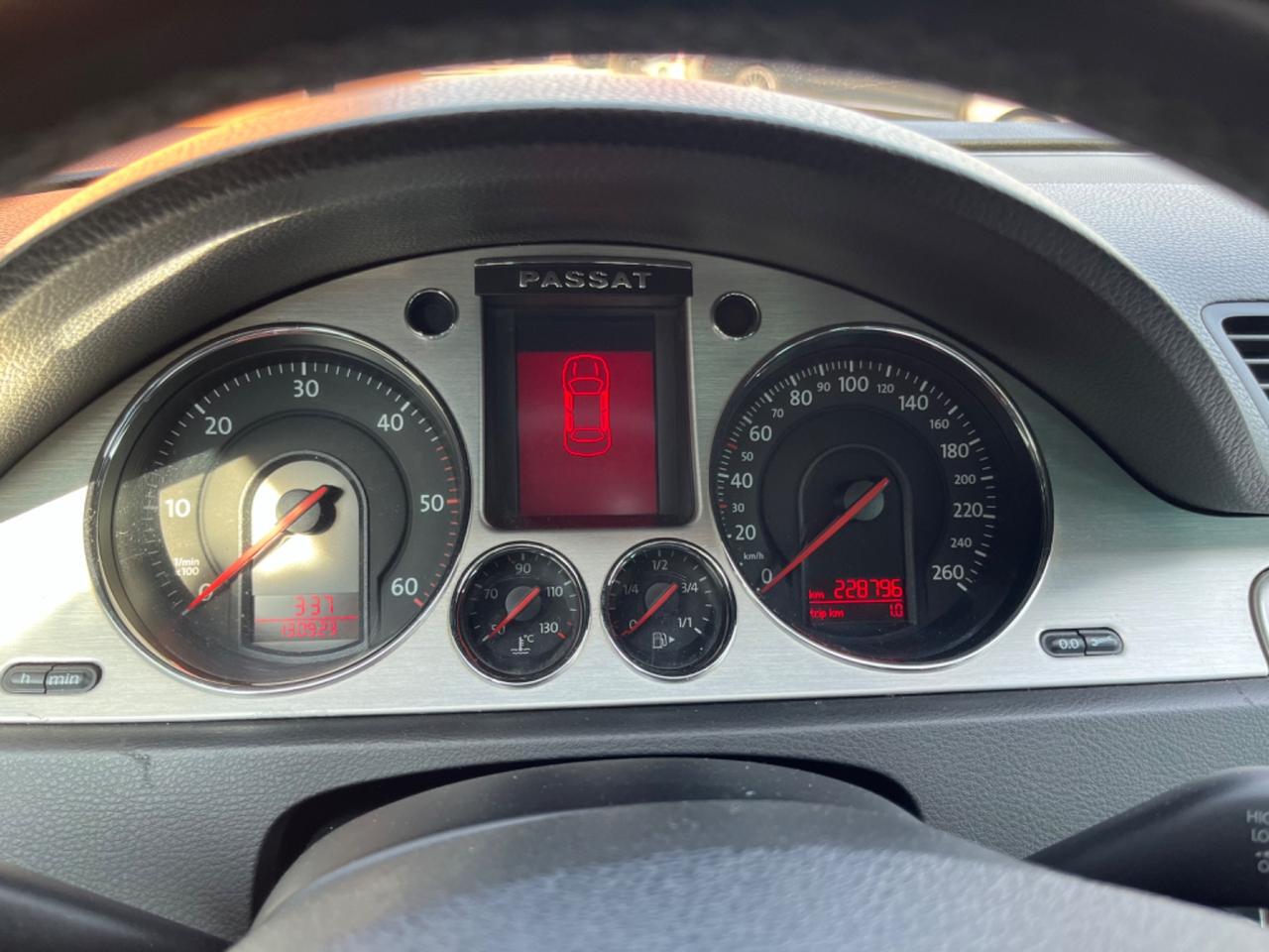 Volkswagen Passat 2.0 TDI DPF Var. Highline
