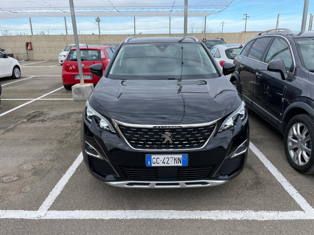 Peugeot 5008 1.5 BlueHDi 130 EAT8 Allure-LED-NAVIGATORE-RETROCAMERA