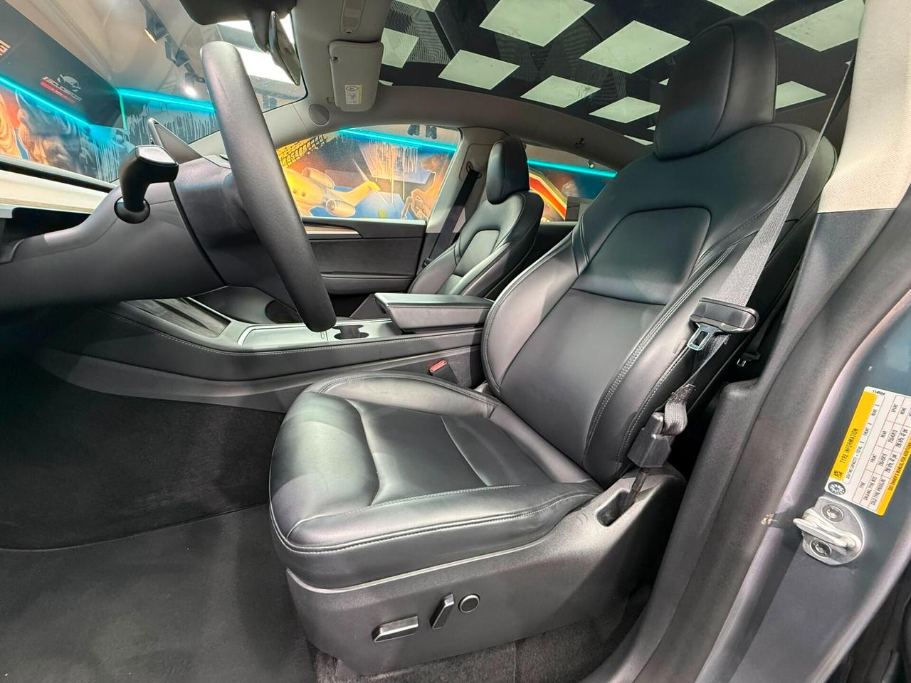 Tesla Model Y Long Range ADW (337)