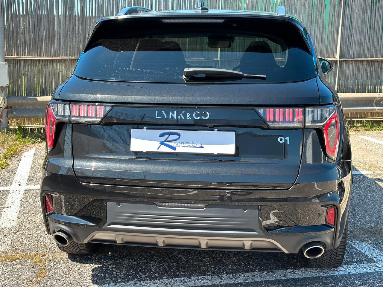 Lynk & Co 01 1.5 TD PHEV