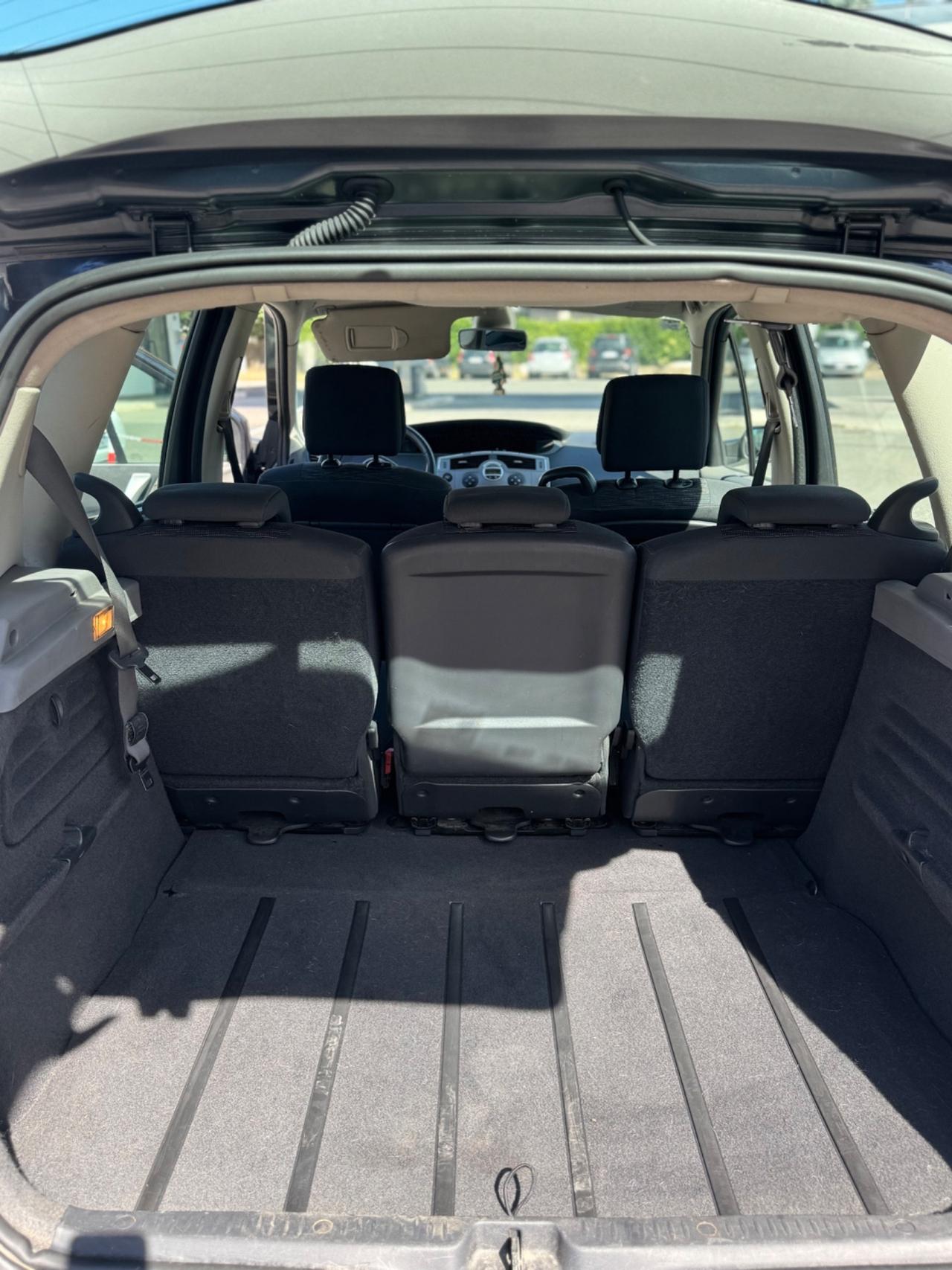 Renault Scenic Grand Scénic 1.5 dCi/105CV Serie Speciale Dynamique