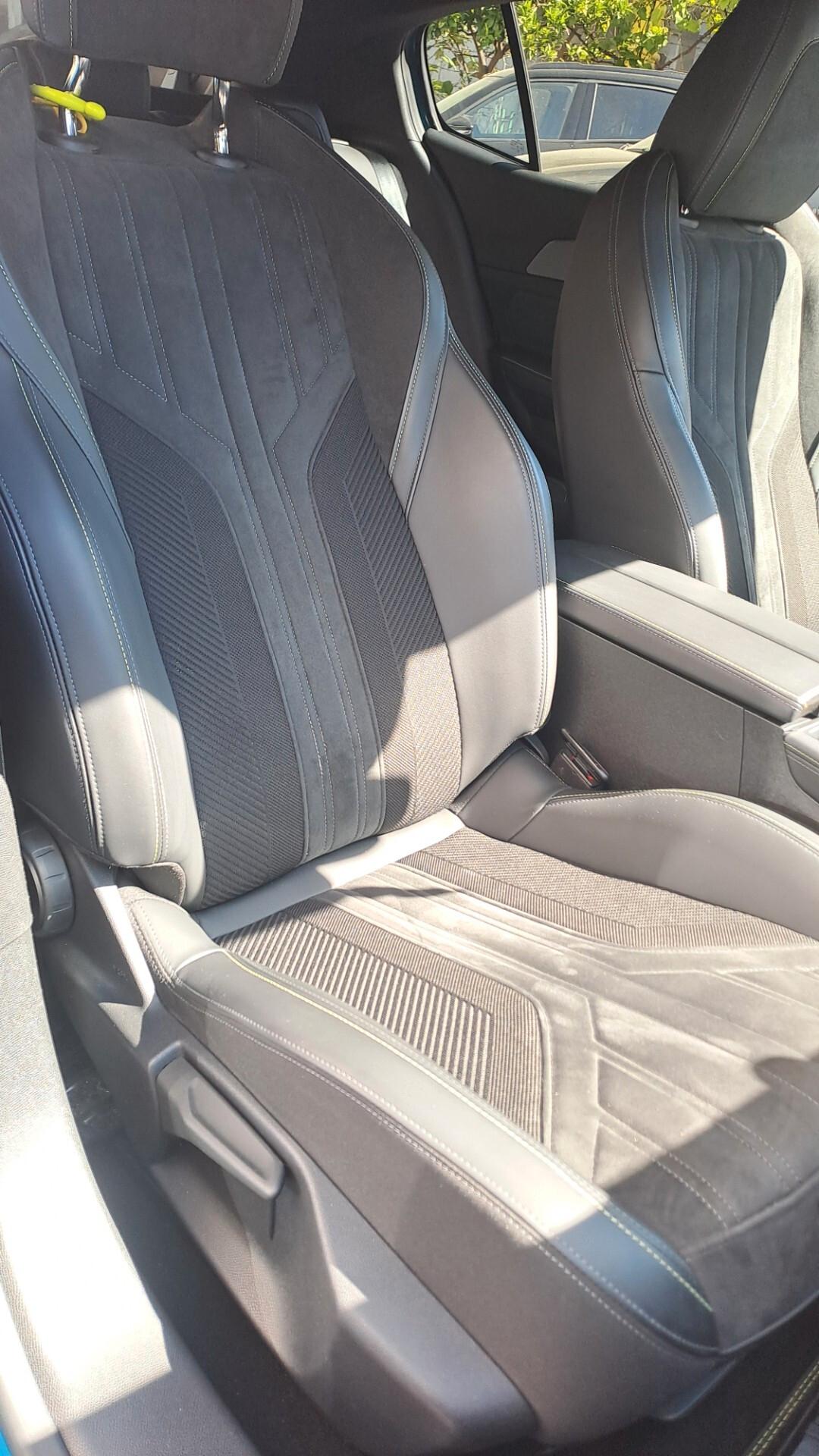 Peugeot 408 1.6 Plug-in Hybrid 225 e-EAT8 GT