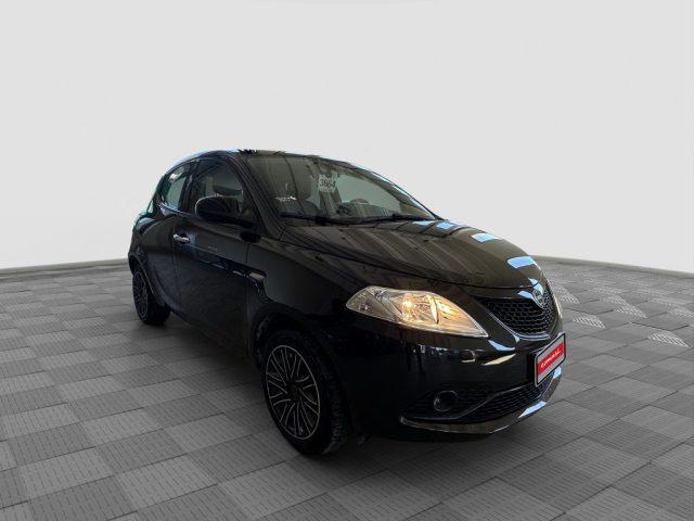 LANCIA Ypsilon Ypsilon 1.0 FireFly 70 CV Start&Stop Hybrid GOLD