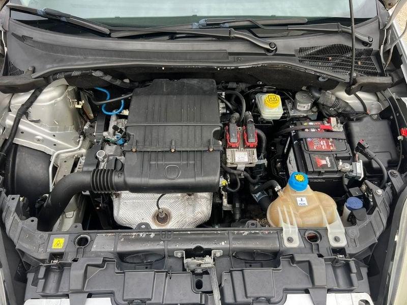 FIAT Punto 1.2 Easy 69cv LEGGI