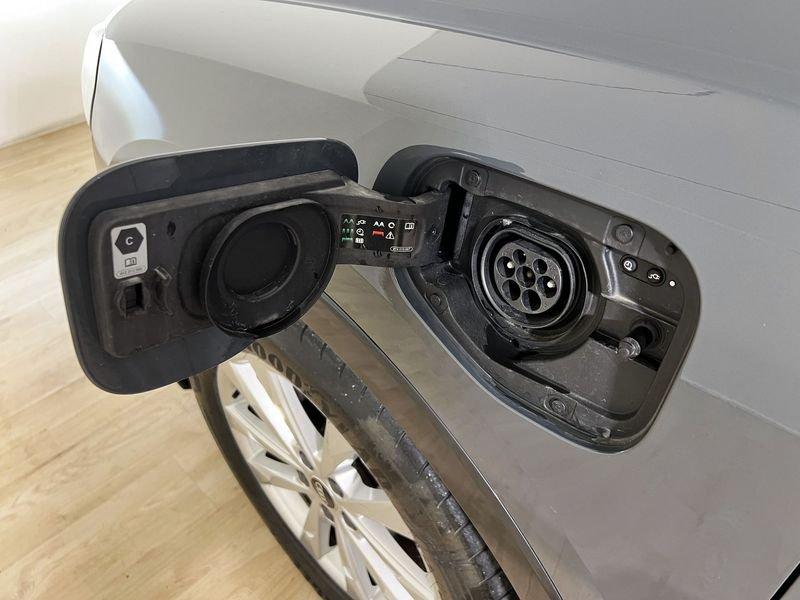 Audi Q3 SPB 45 TFSI e S tronic Business Plus