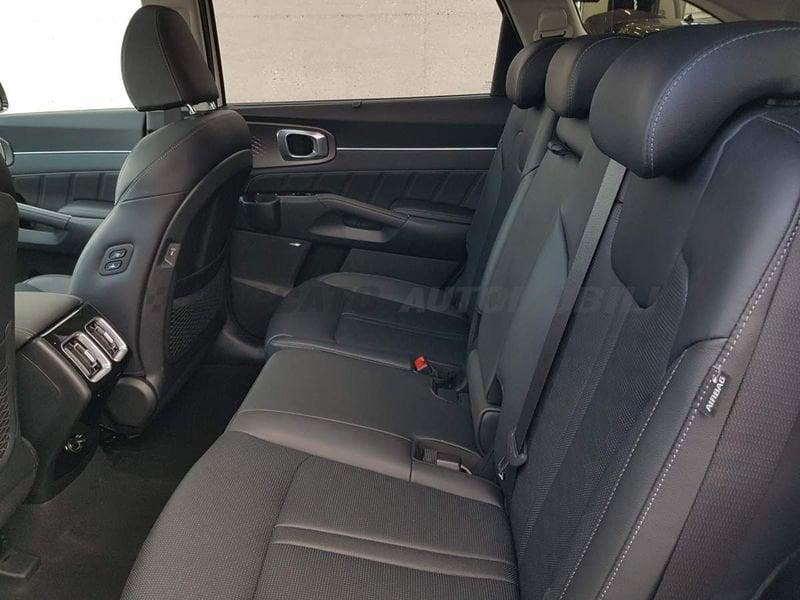 KIA Sorento Sorento 1.6 tgdi hev Evolution 4wd at6