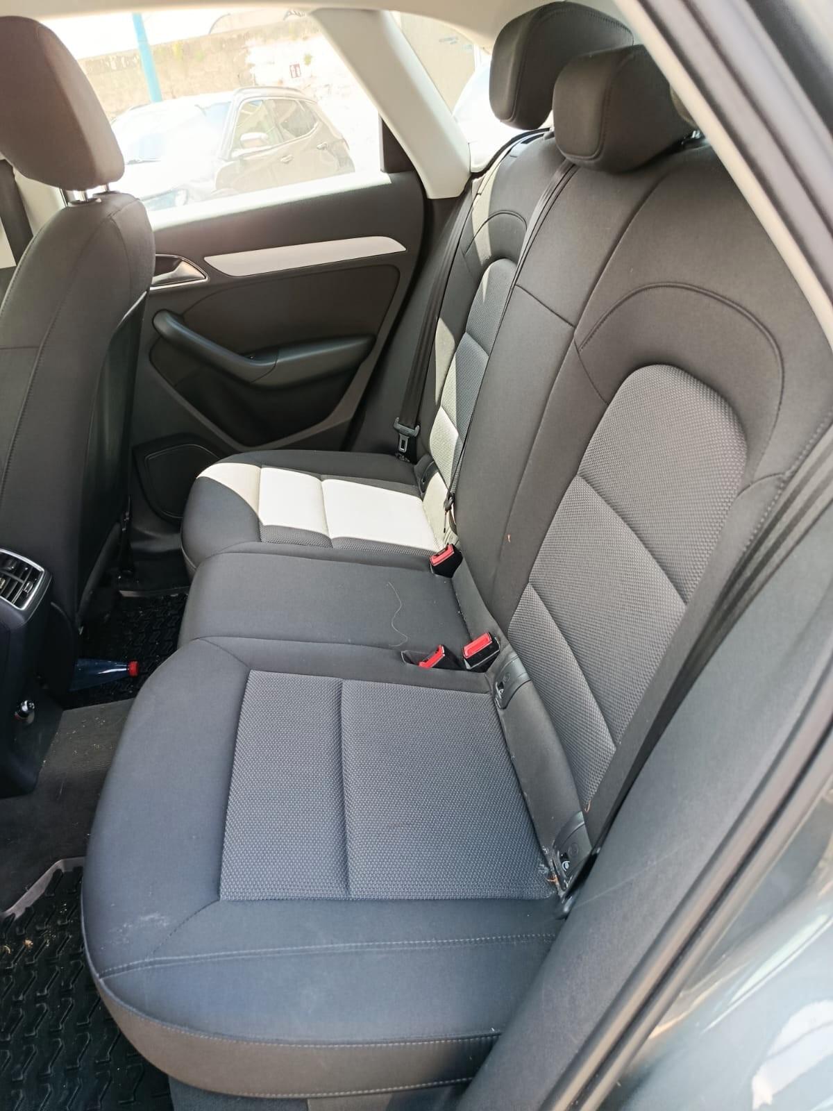 Audi Q3 2.0 TDI 150 CV quattro-2016