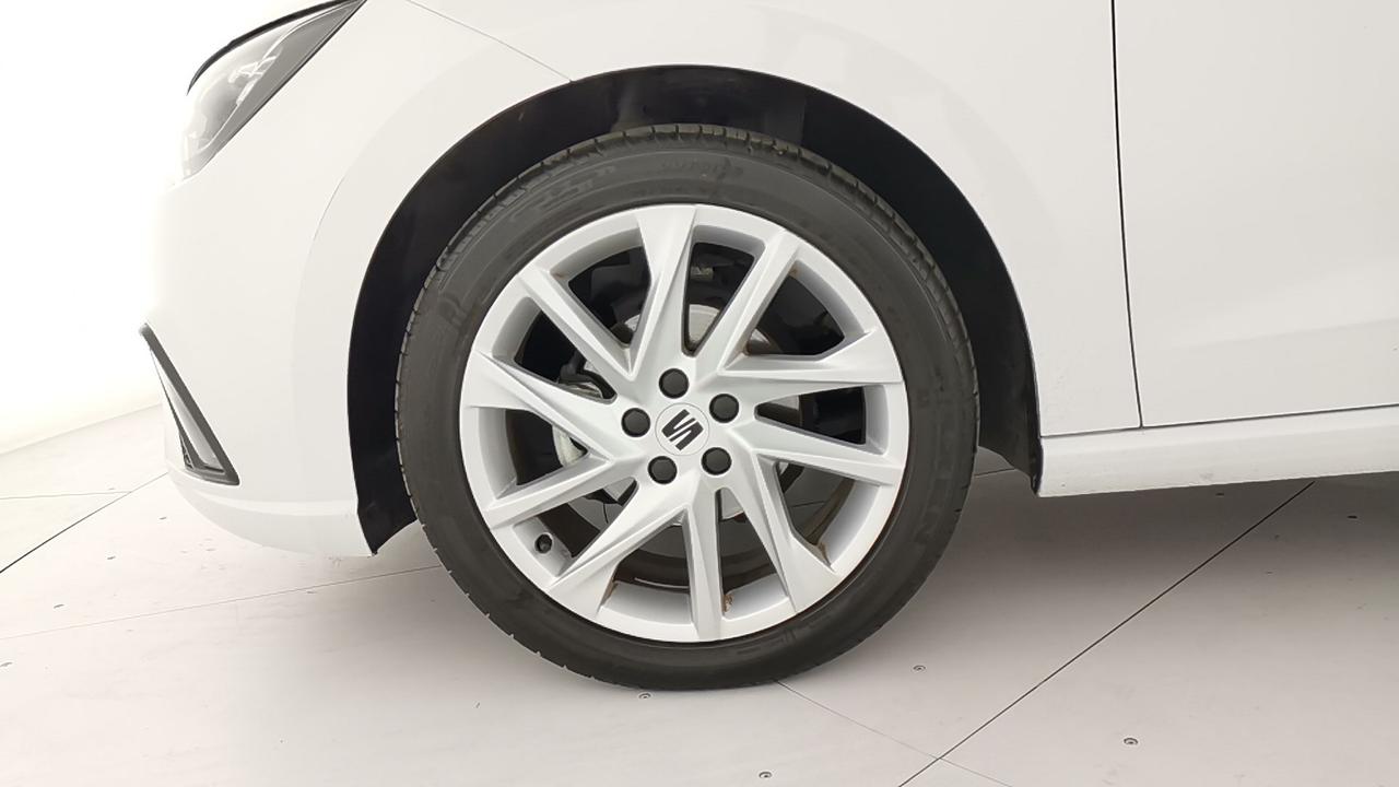 SEAT Ibiza V 2017 - Ibiza 1.0 ecotsi FR 95cv