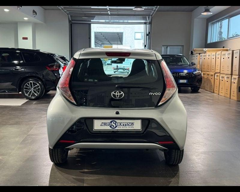 Toyota Aygo 2ª serie 1.0 VVT-i 69 CV 5 porte x-play MMT